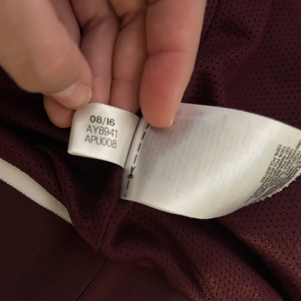 Adidas women’s Burgundy Track Jacket zip up three stripes - Picture 9 of 10